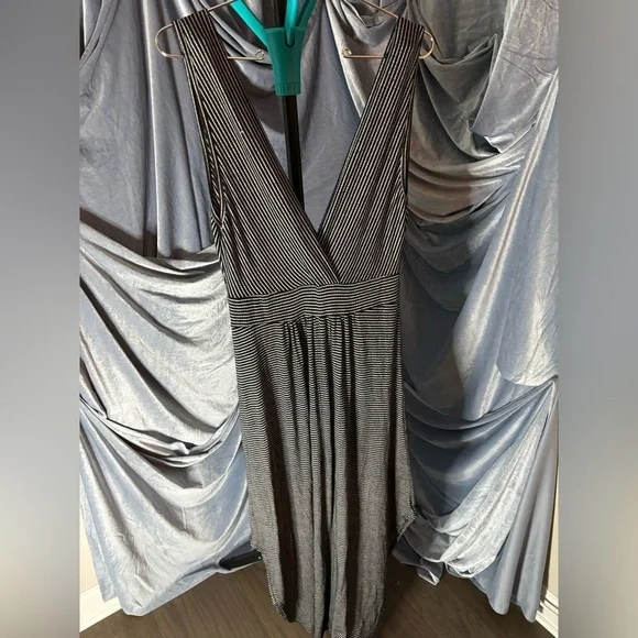 Rolla coster sleeveless black maxi dress size medium - Picture 3 of 6